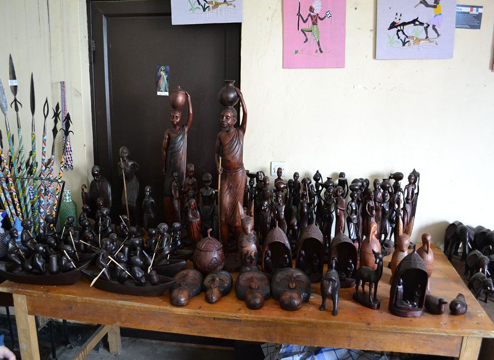 Rwandas vibrant crafts markets